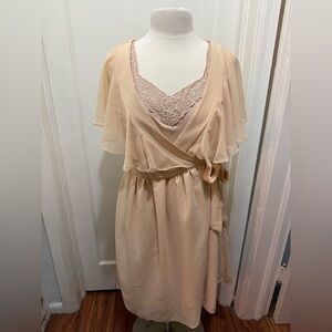 Love 21 Large Cream and Pink Garment